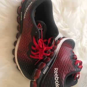 Reebok jetfuse tennus shoes
